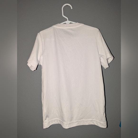 Nike size youth 7 t-shirt bundle. Dri Fit White And Teal Blue Crewneck T-shirt. - Picture 5 of 9